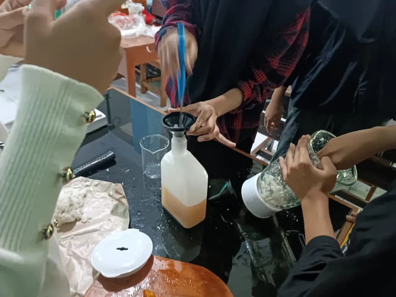 IPA TIDAK MEMBOSANKAN, TAPI MENARIK!